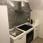 Netium Nocleg ze śniadaniem 4*